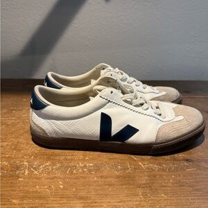 Veja Men's White and Navy Sneakers